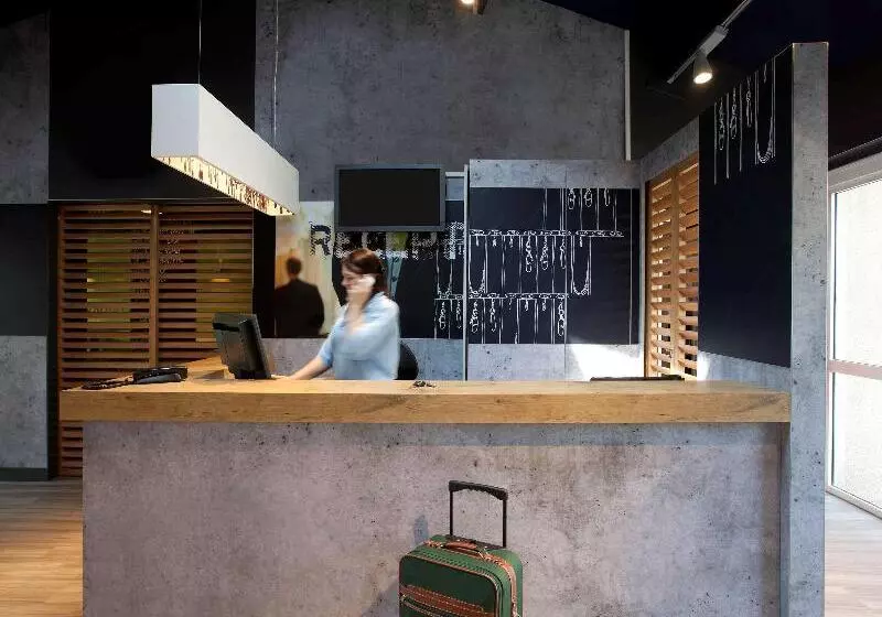 Hotel Ibis Budget Tarbes