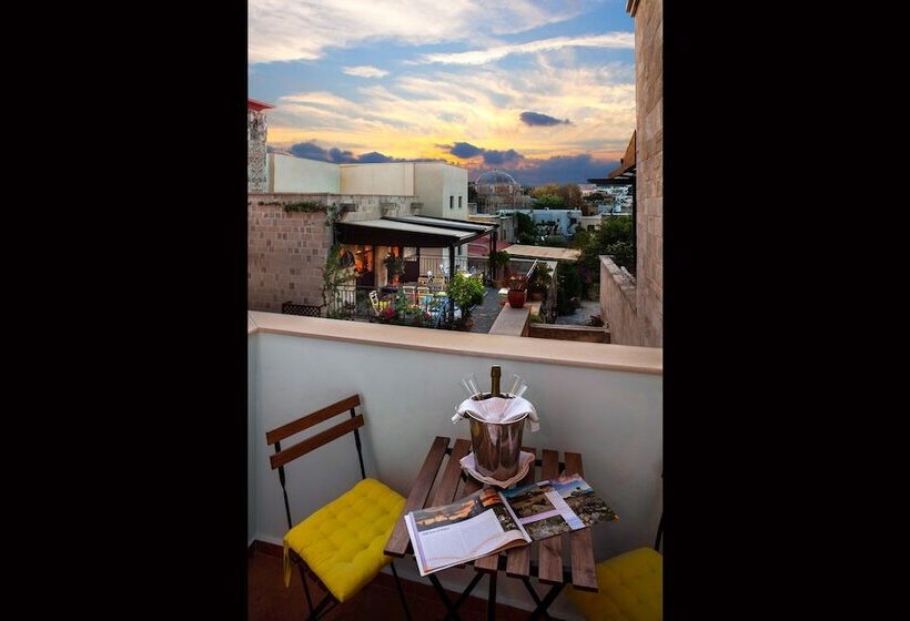 فندق In Camera Art Boutique