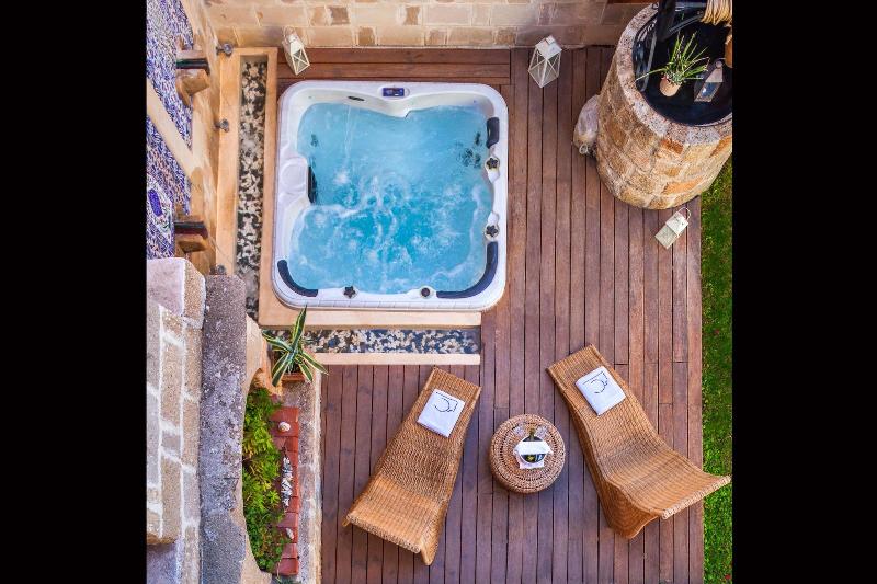 فندق In Camera Art Boutique