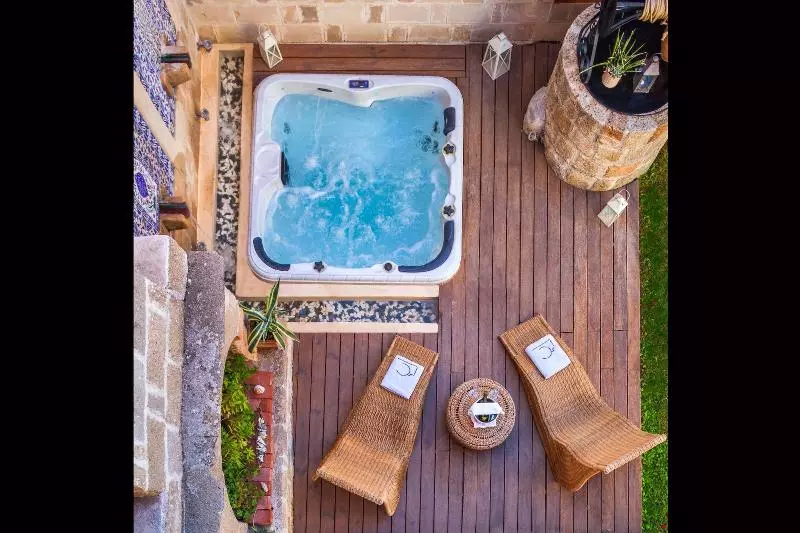 ホテル In Camera Art Boutique