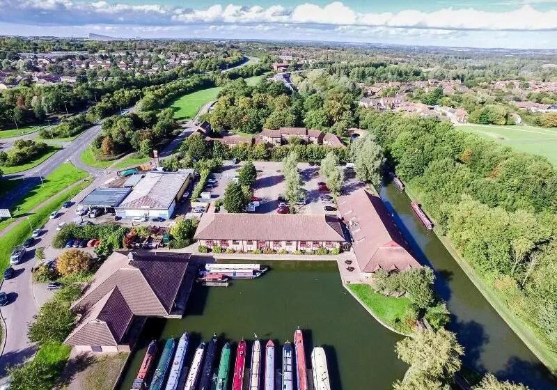 酒店 Peartree Lodge Waterside