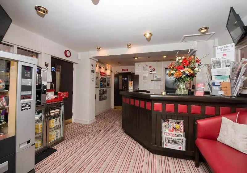 酒店 Peartree Lodge Waterside