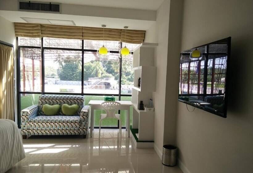 فندق Phitsanulok United