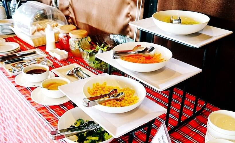 فندق Phitsanulok United