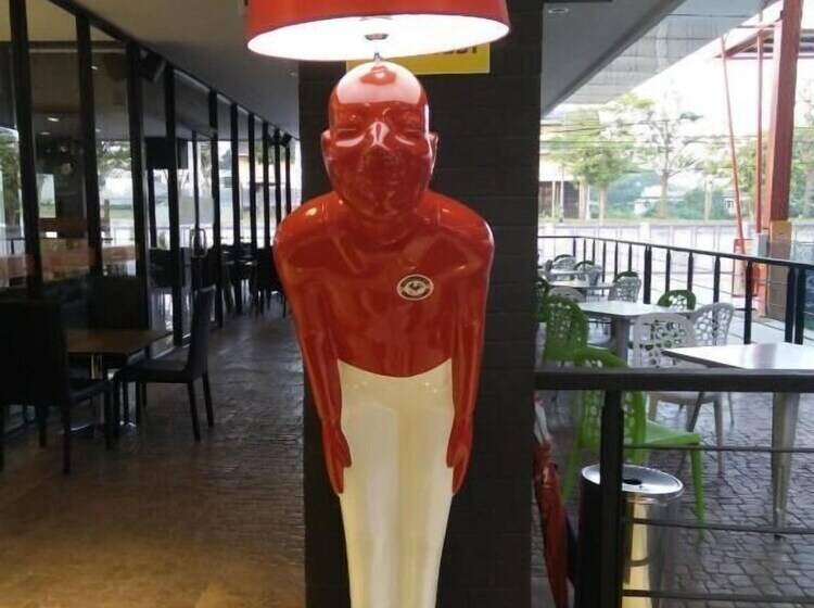 فندق Phitsanulok United