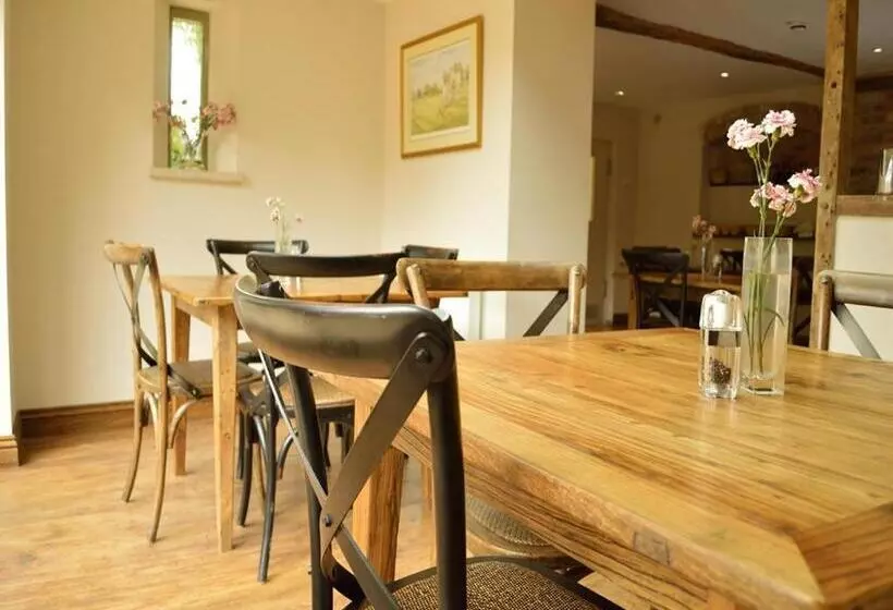 Hotel The Plough B&b