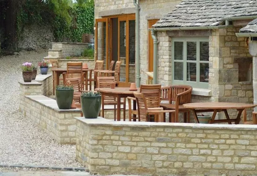 Hotel The Plough B&b