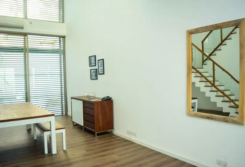 酒店 Zen Rooms Wellawatte Beach Colombo