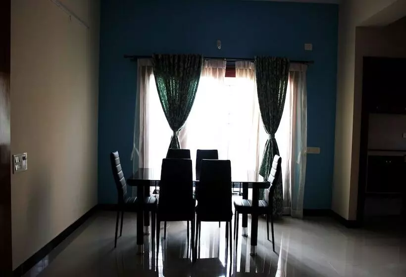 Oyo Apartments Mg Road Manipal Center