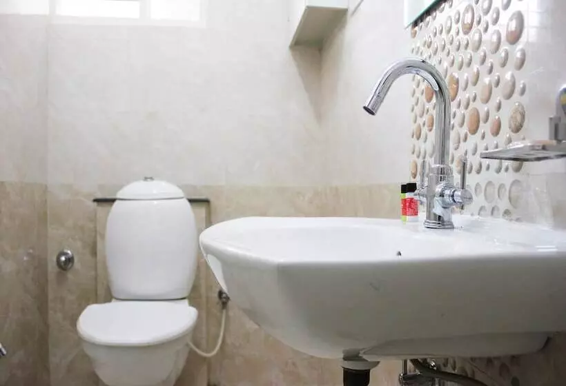 Oyo Apartments Mg Road Manipal Center