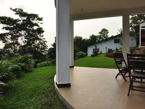 ペンション Hilltop Boutique Villa