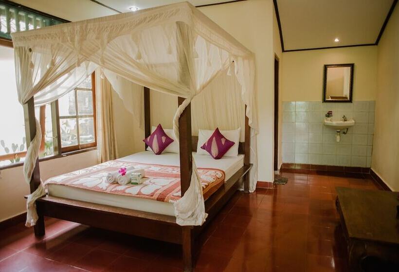 بنسيون Nyoman Warta Accommodation