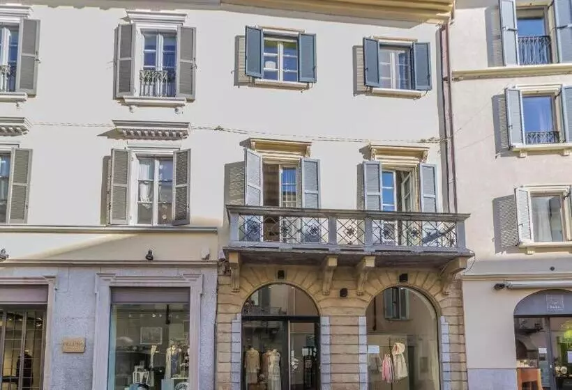 بنسيون Thea Centro Storico