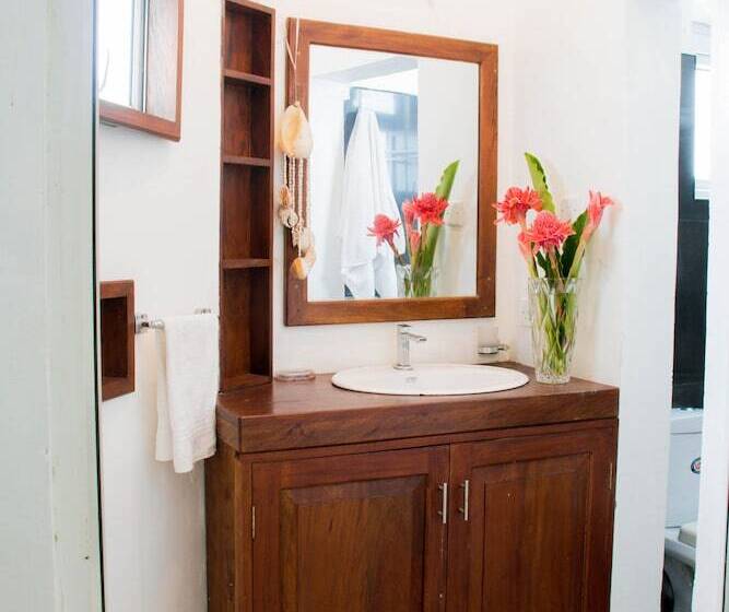 פנסיון Villa Harbour View