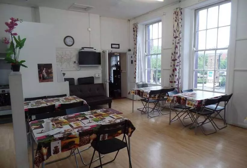 Rma Accommodation   Hostel