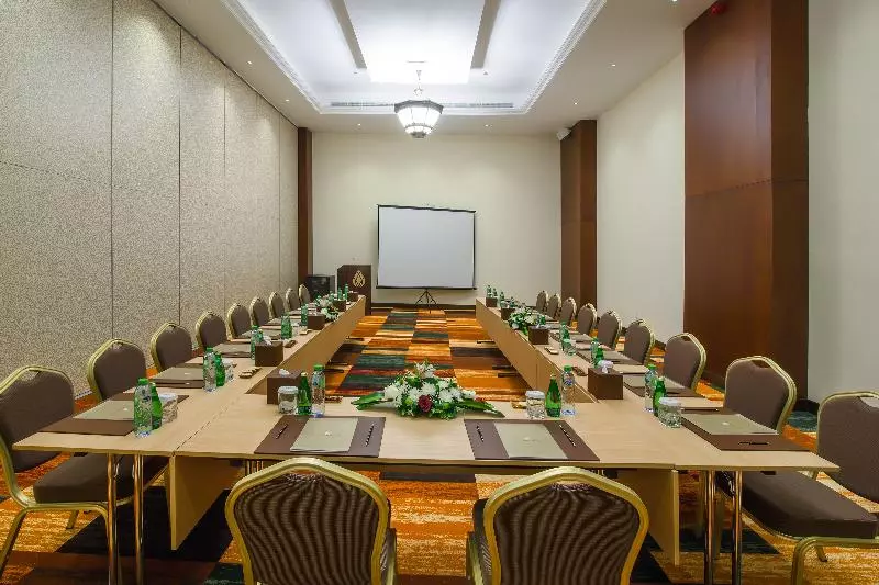 Western Hotel   Madinat Zayed