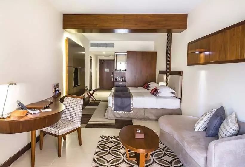 Western Hotel   Madinat Zayed