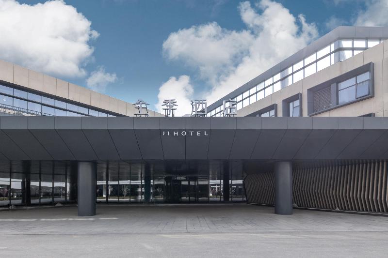 فندق Ji