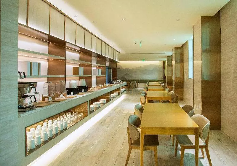 Ji Hotel Turpan Guotai Minsheng Plaza