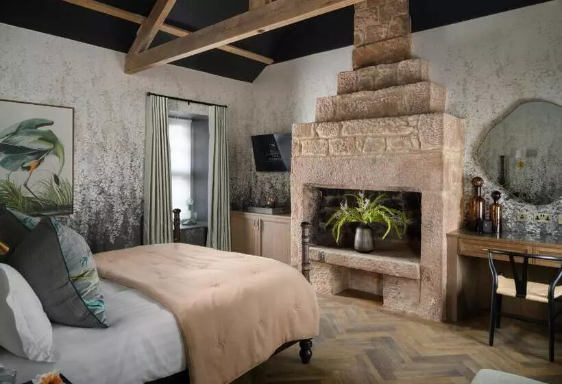 Hotelli Charlton Hall At Charlton Hall Estate