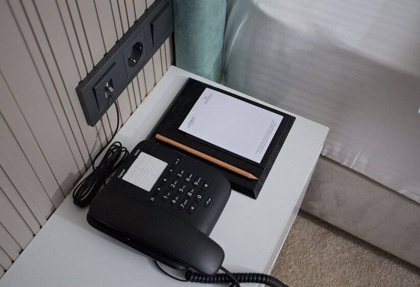 هتل Days Inn By Wyndham Istanbul Arnavutkoy