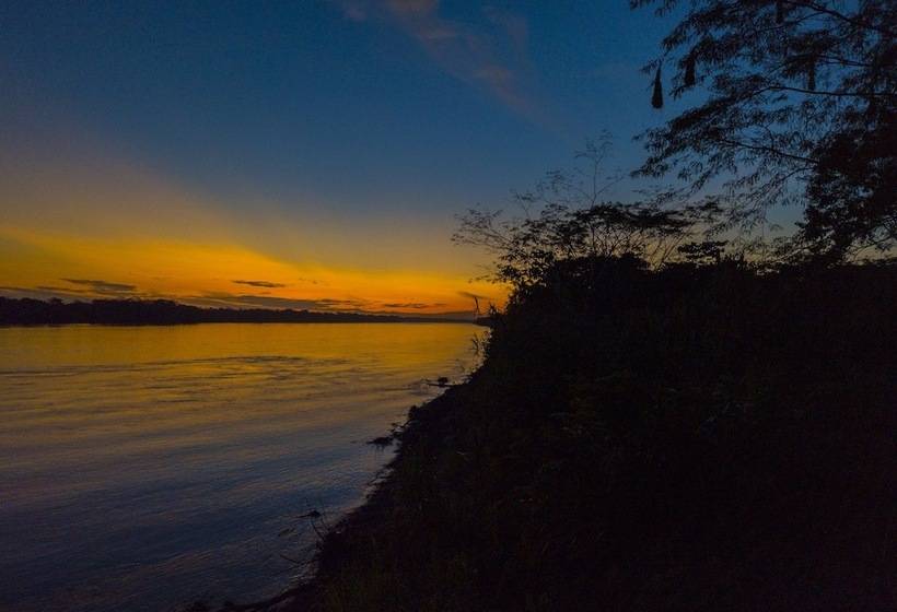 استراحتگاه Green Diamond Amazon Lodge