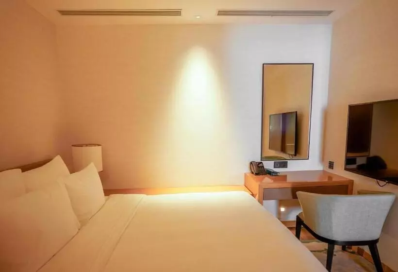 Grand Hyams Hotel   Quy Nhon Beach