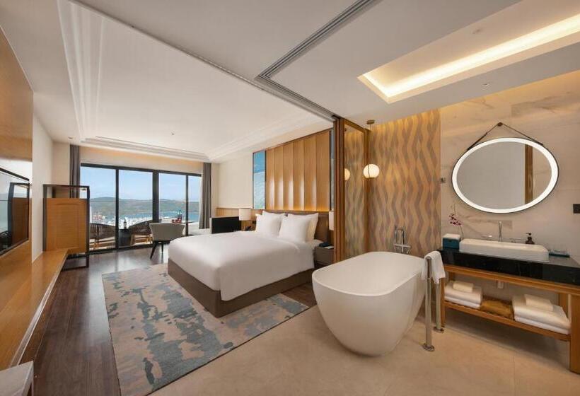 Grand Hyams Hotel Quy Nhon Beach