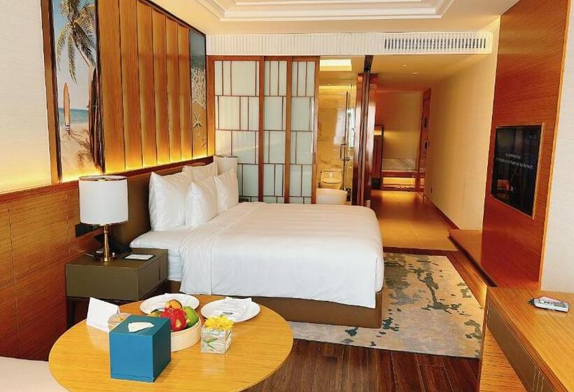 Grand Hyams Hotel Quy Nhon Beach