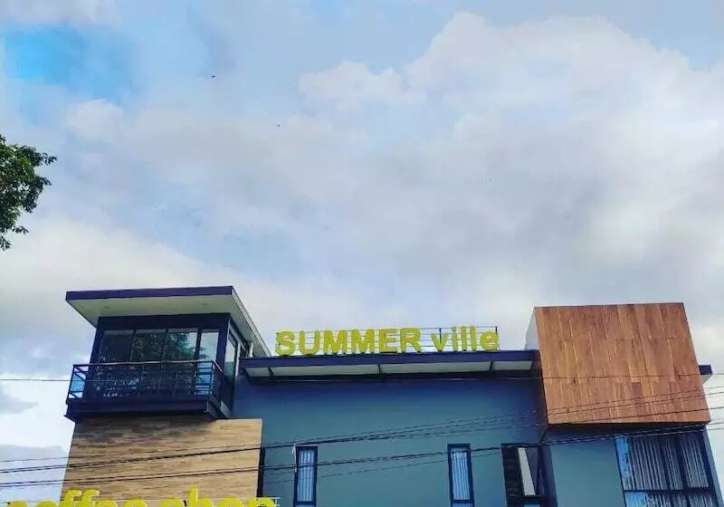 Summerville Hotel & Coffee Shop