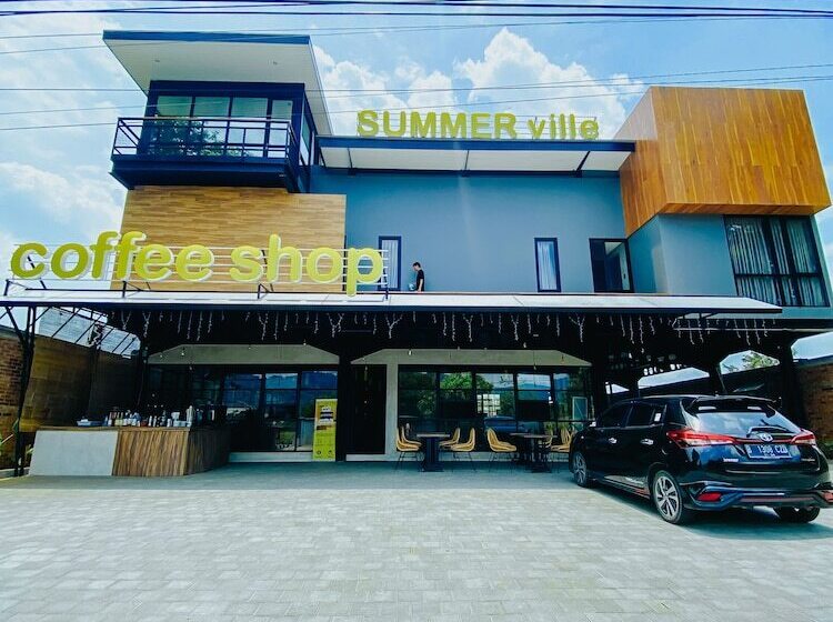 Summerville Hotel & Coffee Shop