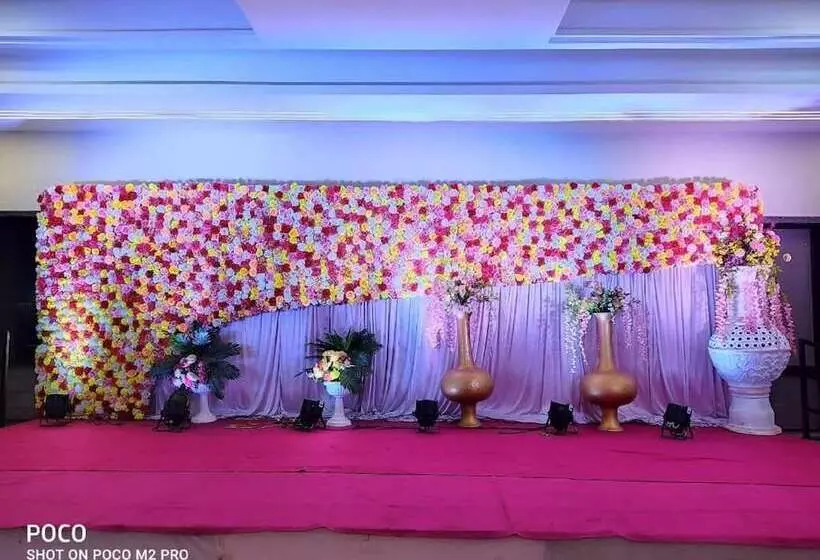 The Aanandam Hotel Resort