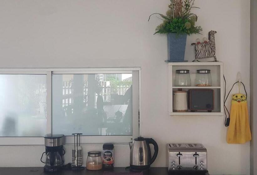 Общежитие Chiangmai Inn Guesthouse