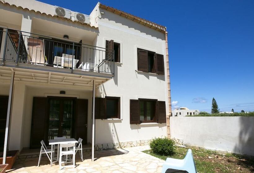 Boa Vista San Vito   Area Fitness, Barbecue Area, Tennis Court