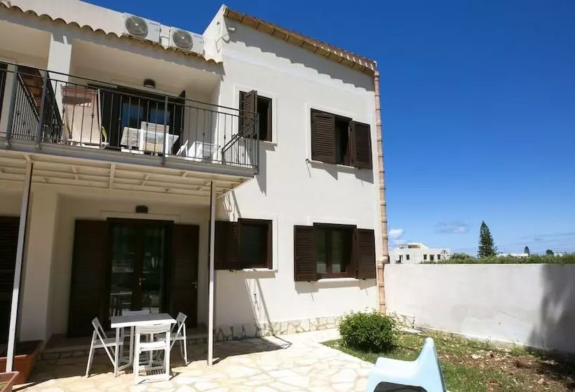 Boa Vista San Vito Area Fitness, Barbecue Area, Tennis Court