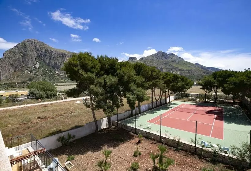 Boa Vista San Vito Area Fitness, Barbecue Area, Tennis Court