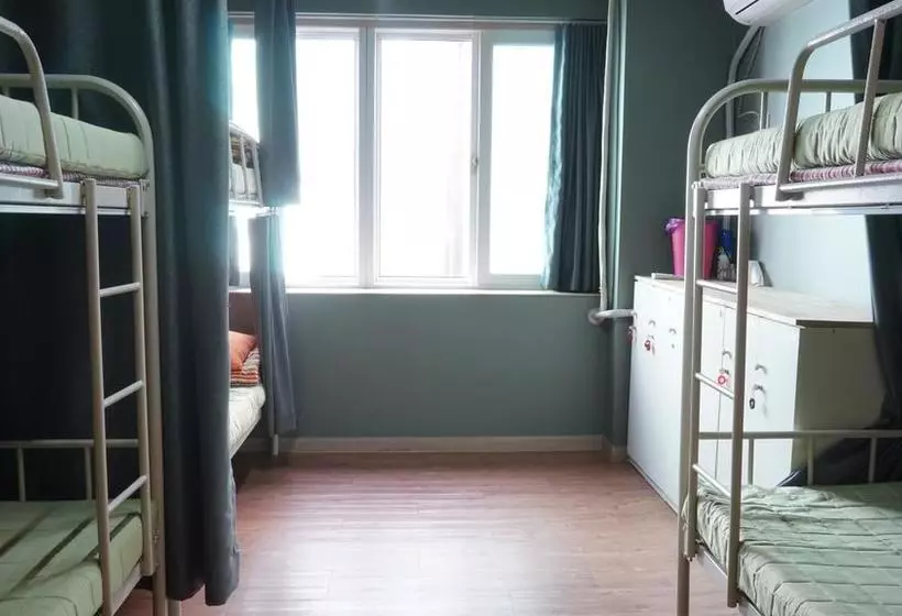 Hostel Busan Party Guesthouse