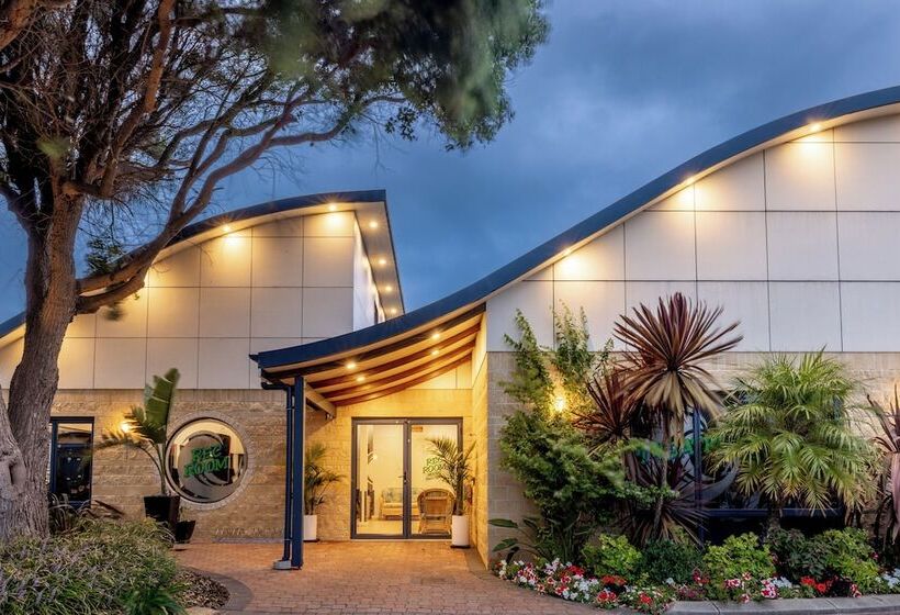 فندق Big4 Middleton Beach Holiday Park