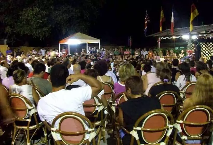 ホテル Campeggio Italia