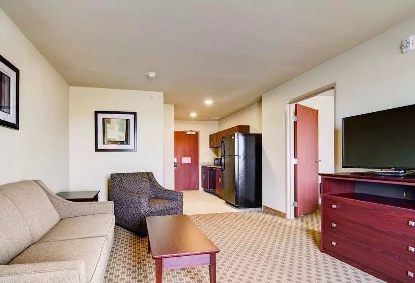 Отель Castle Rock Inn & Suites