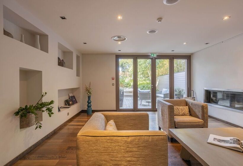 Отель Cote Sable