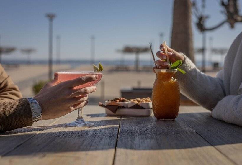 Отель Cote Sable