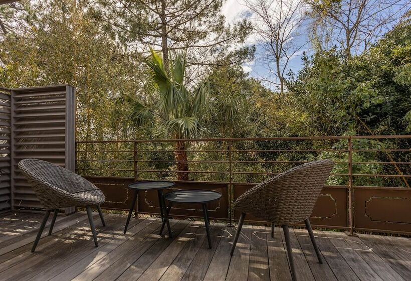 Отель Cote Sable