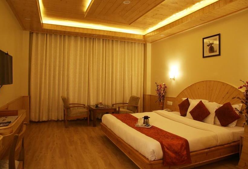 Hotel The Holiday Heights Manali