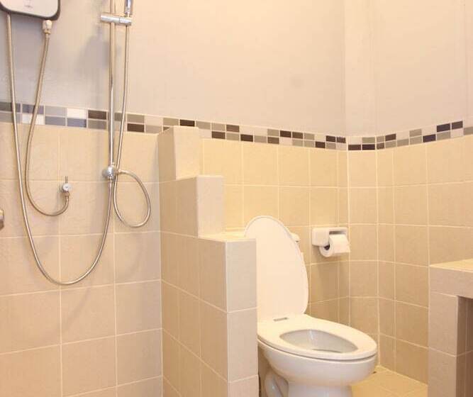 هتل Bann Kong Kam House