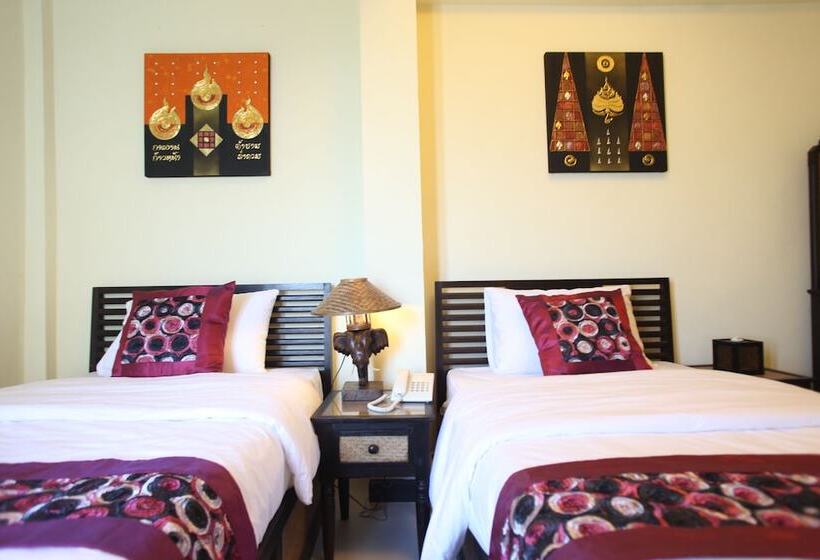 هتل Bann Kong Kam House