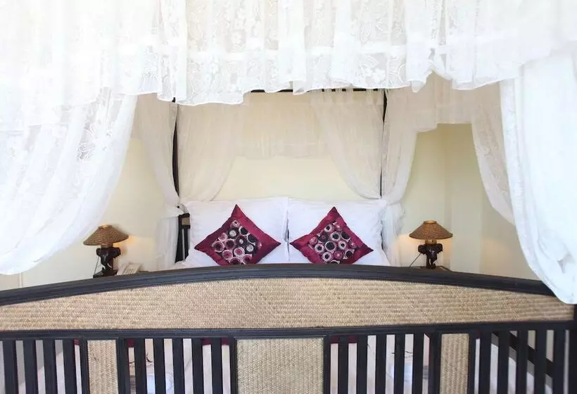 هتل Bann Kong Kam House