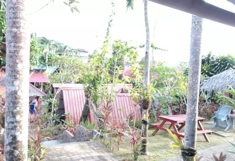 Hotel Nazri Nipah Camp