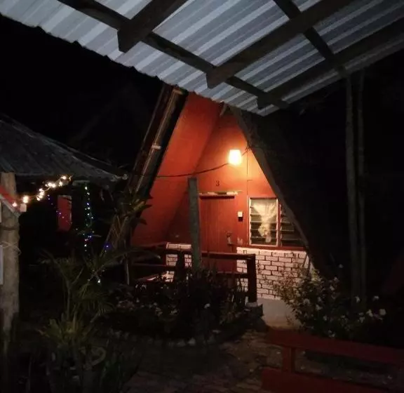 Hotel Nazri Nipah Camp