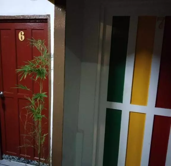 Hotel Nazri Nipah Camp